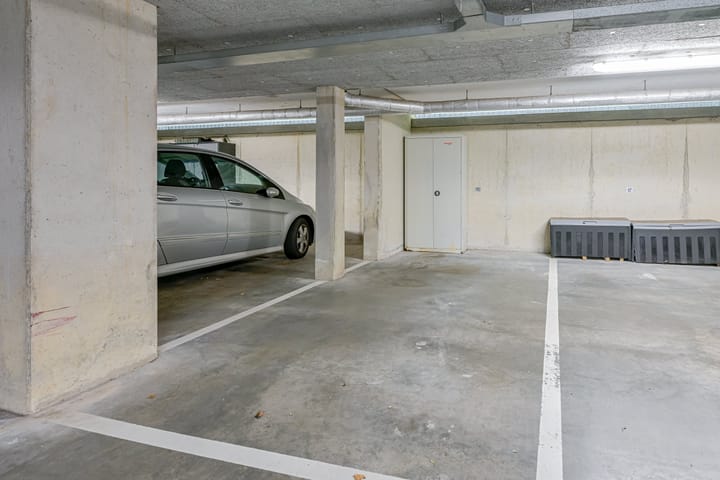 Photo 34 of Bernhardstraat 26