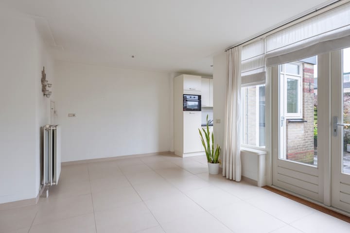 Photo 10 of Haagwinde 34