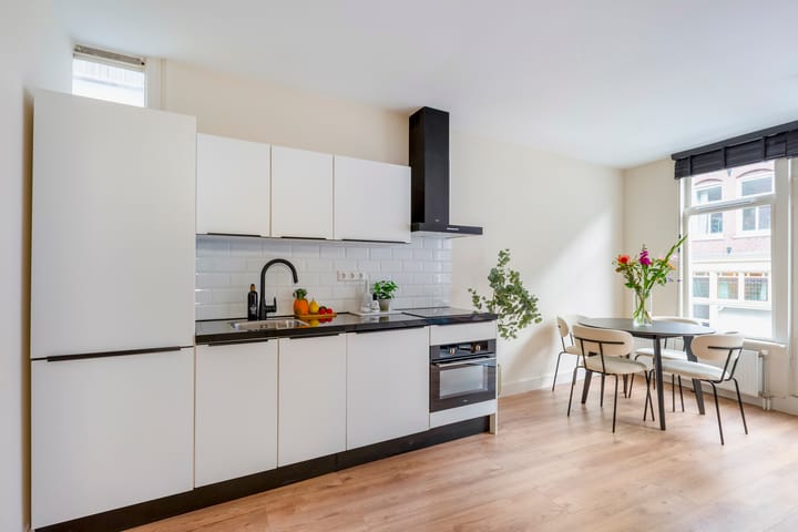 Foto 7 van Van Ostadestraat 301-1