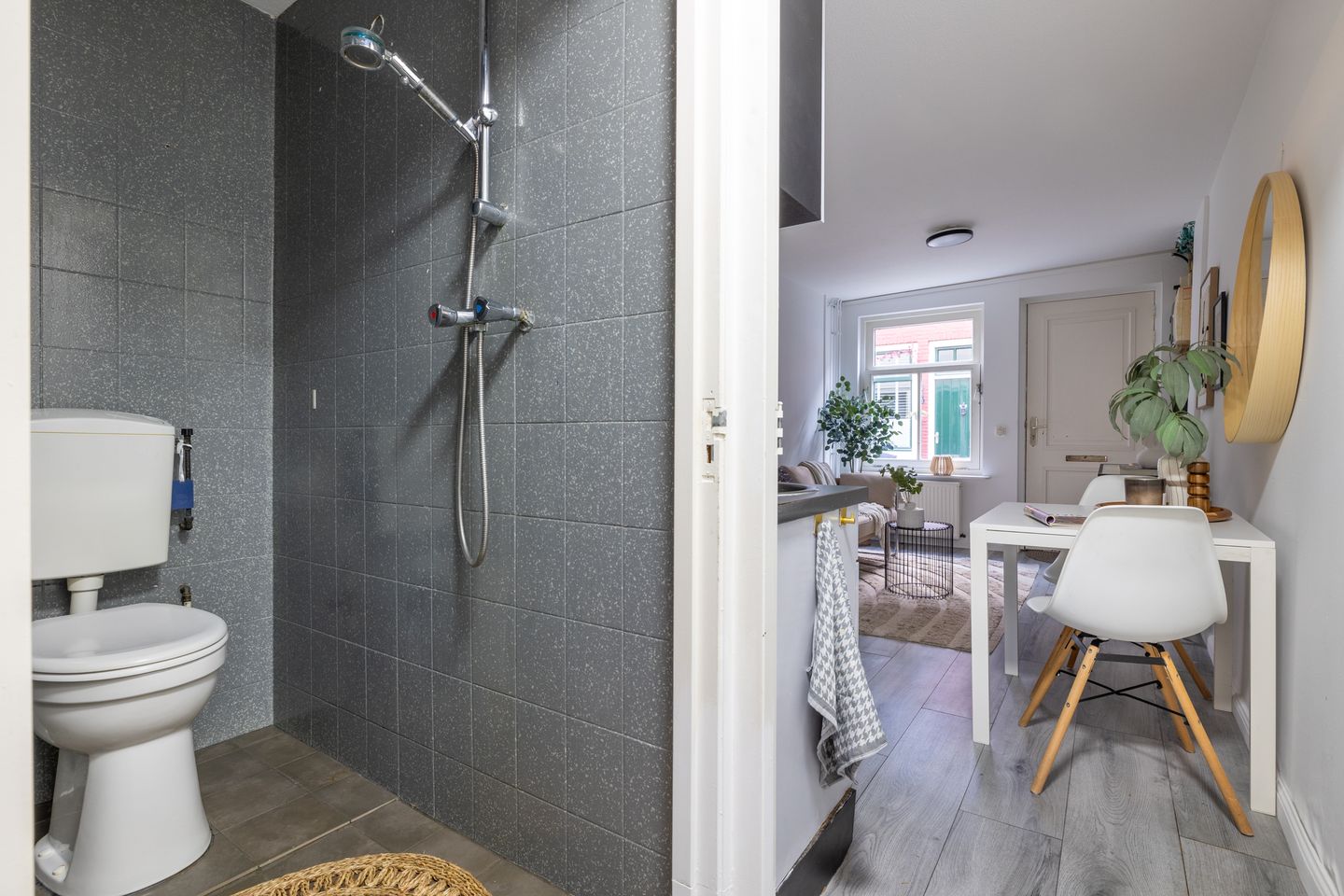 Foto 19 van Lange Dwarsstraat 12