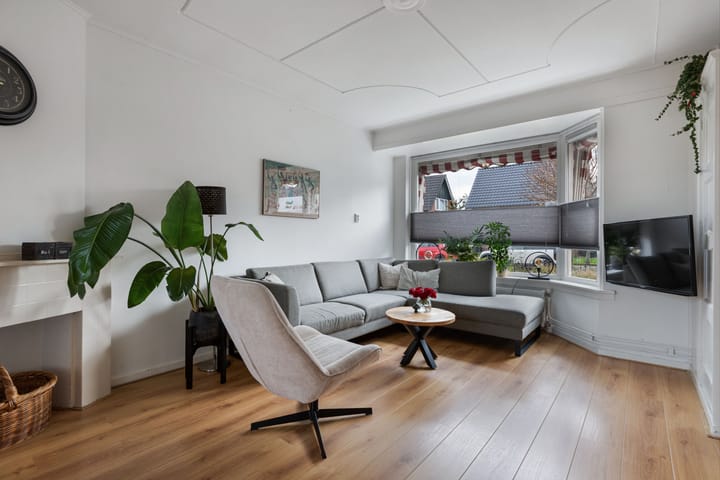 Photo 10 of Bruinsslotstraat 28