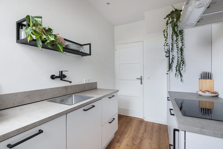 Photo 16 of Bruinsslotstraat 28