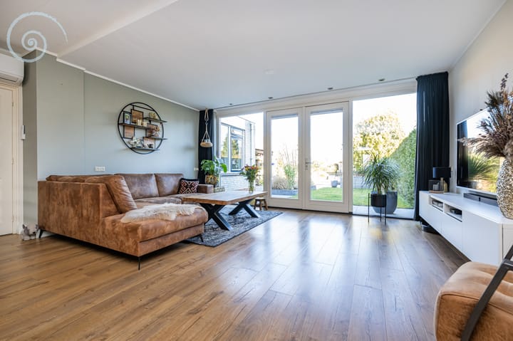 Photo 13 of Prins Constantijnstraat 7