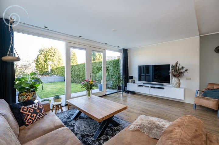 Photo 14 of Prins Constantijnstraat 7