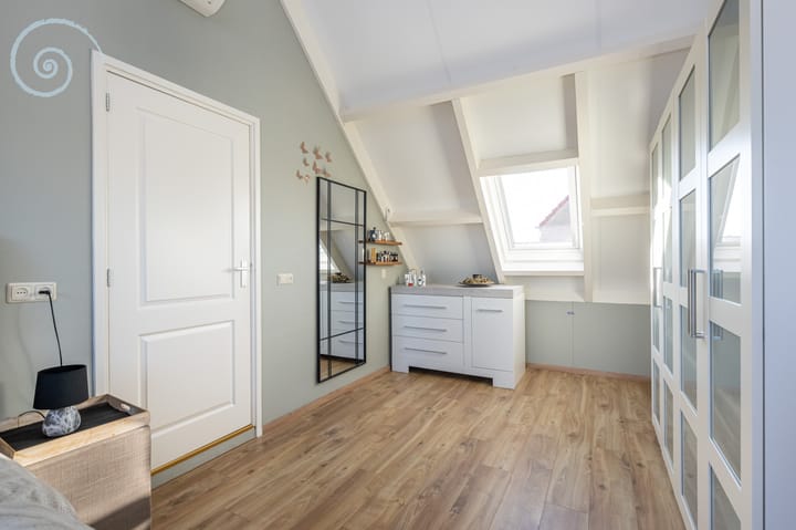 Photo 27 of Prins Constantijnstraat 7