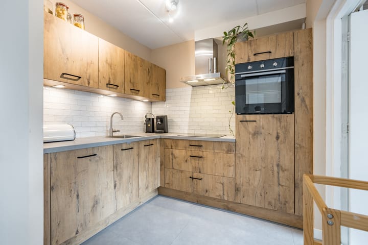 Photo 2 of Annenkamp 51