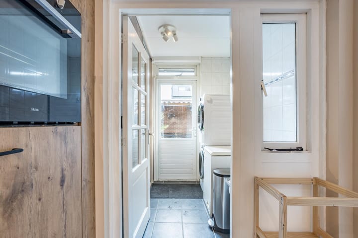 Photo 14 of Annenkamp 51