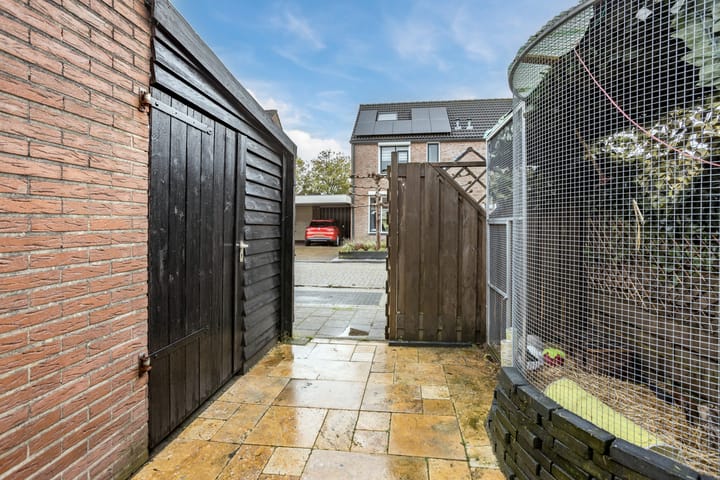 Photo 42 of Annenkamp 51