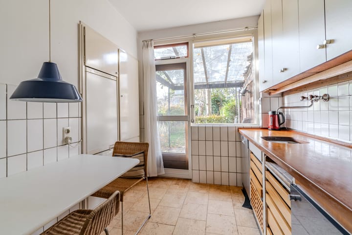 Foto 16 van Van Kinschotstraat 17