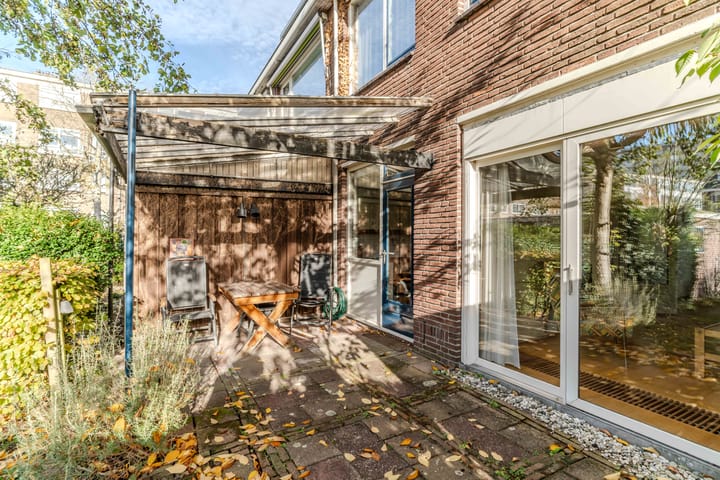 Foto 19 van Van Kinschotstraat 17