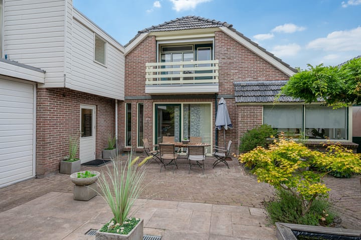 Foto 70 van Nassaustraat 56