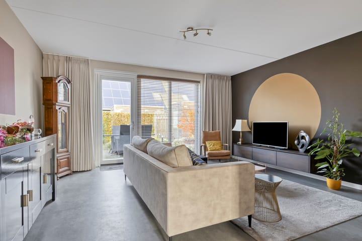 Foto 3 van Burgemeester Steeghsstraat 55