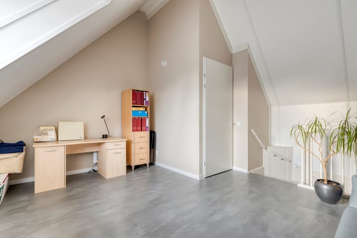 Foto 19 van Burgemeester Steeghsstraat 55