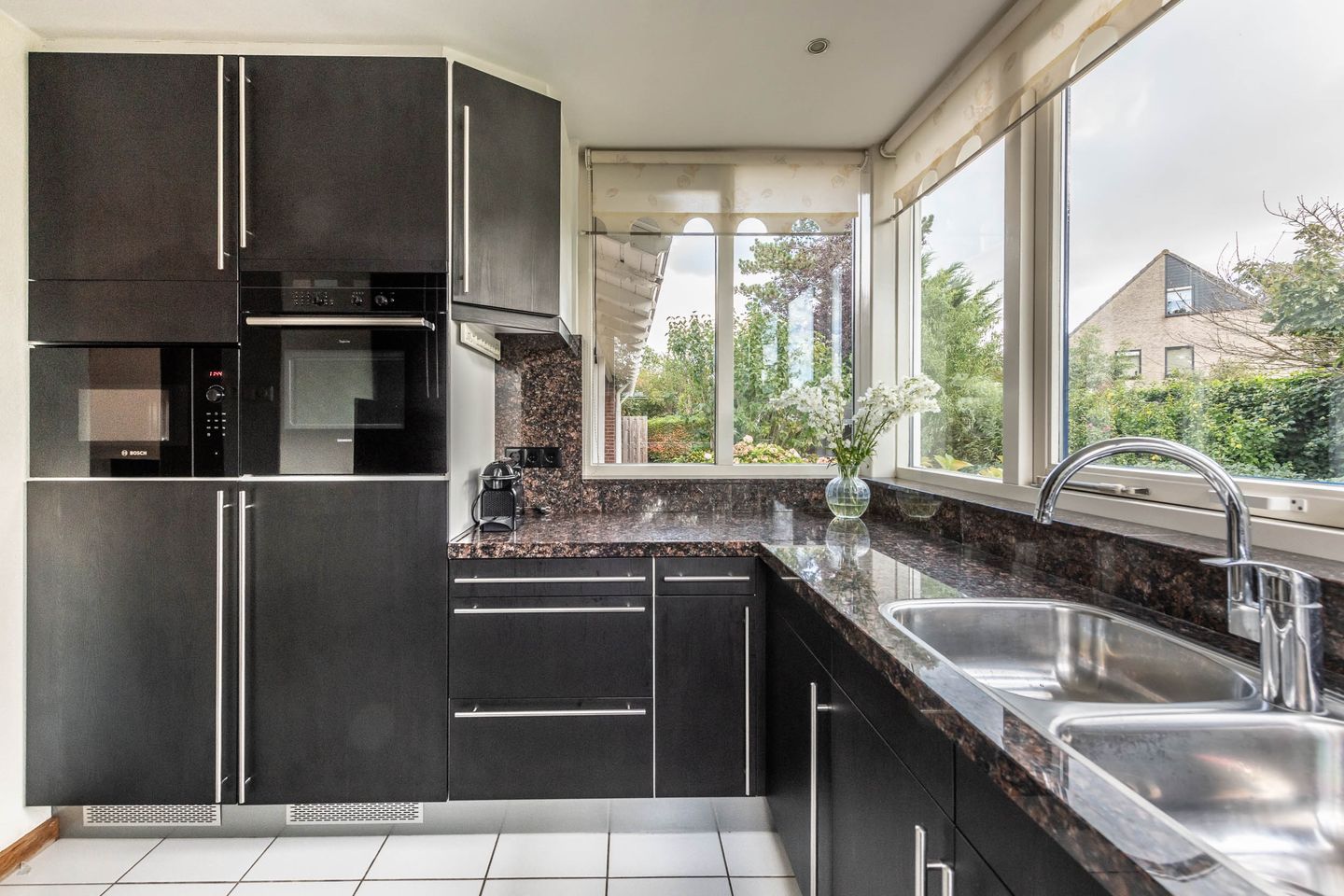 Foto 14 van Hoogvlietkade 4