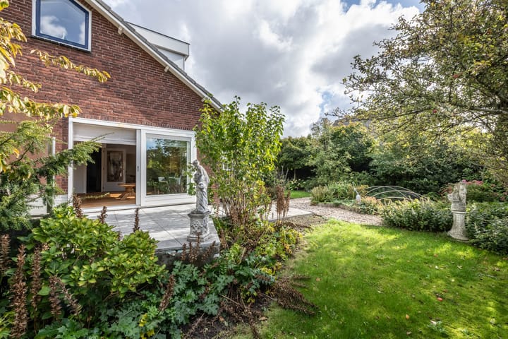 Photo 36 of Hoogvlietkade 4