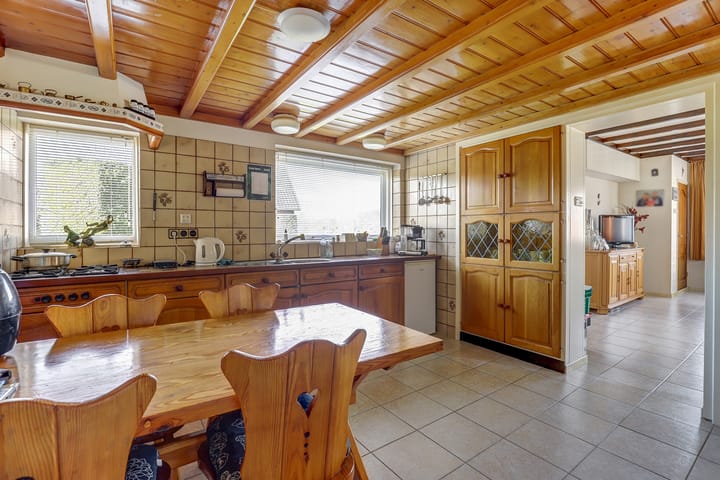 Photo 8 of Schepenstraat 6