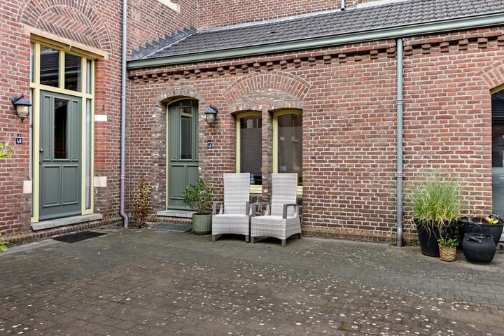 Foto 48 van Carmelitessenstraat 46