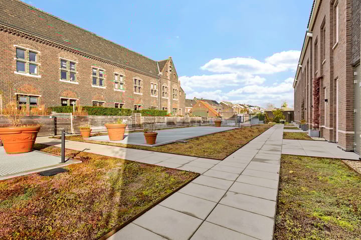 Foto 53 van Carmelitessenstraat 46