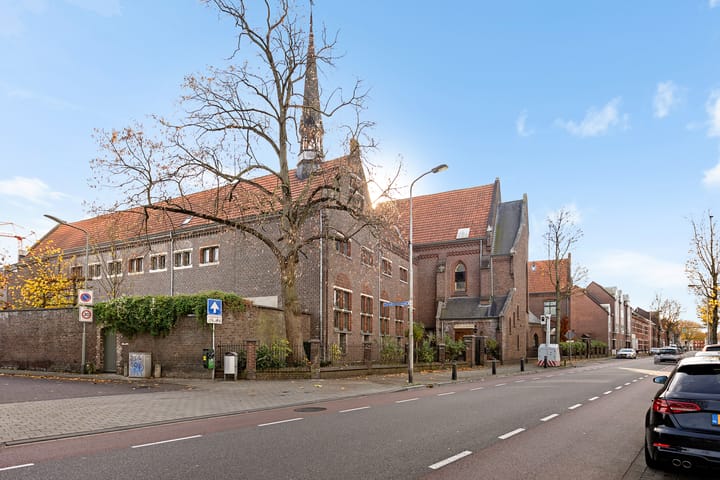 Foto 55 van Carmelitessenstraat 46