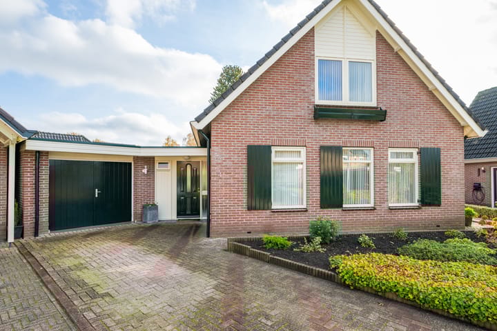 Foto 10 van Hofstraat 4