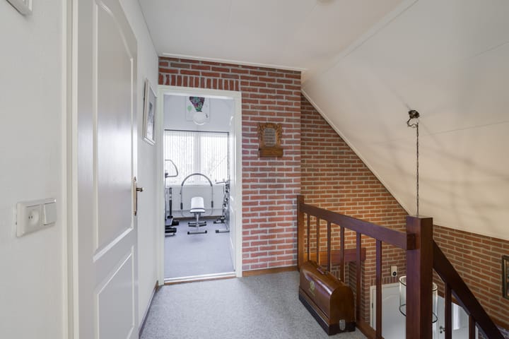 Foto 32 van Hofstraat 4