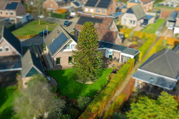 Foto 43 van Hofstraat 4