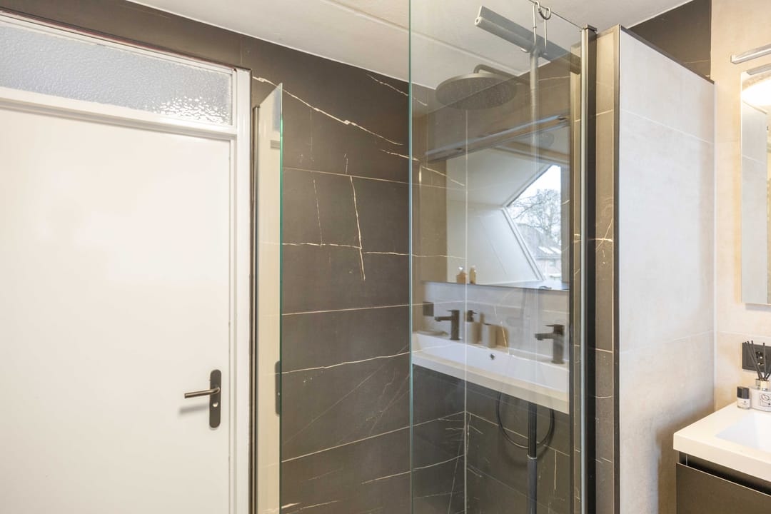 Foto 37 van Schelfhoutstraat 46