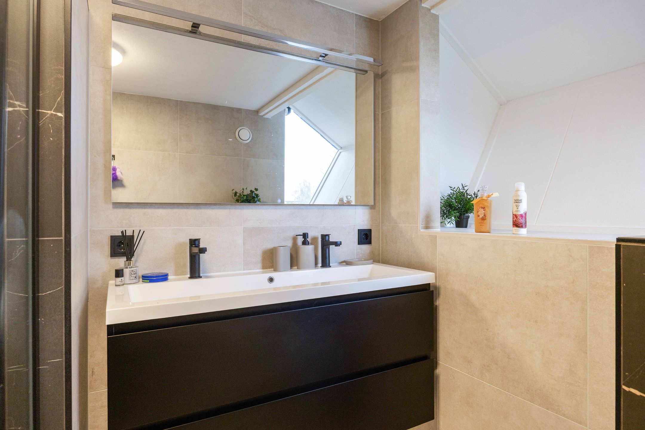 Foto 36 van Schelfhoutstraat 46