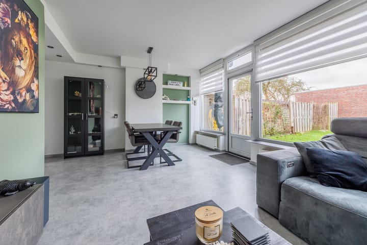 Photo 6 of Klaproosstraat 18