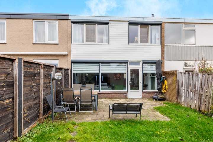 Photo 30 of Klaproosstraat 18