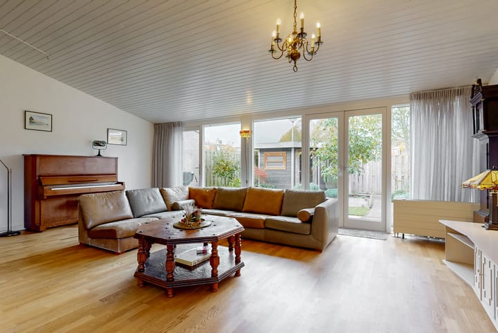 Foto 10 van Burgemeester De Koolplantsoen 6