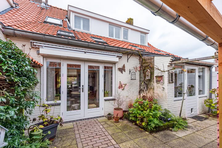 Foto 37 van Prins Bernhardweg 14