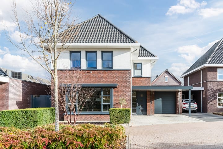 Photo 64 of de Poten 11