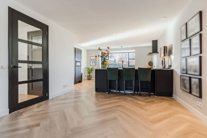 Photo 16 of de Poten 11