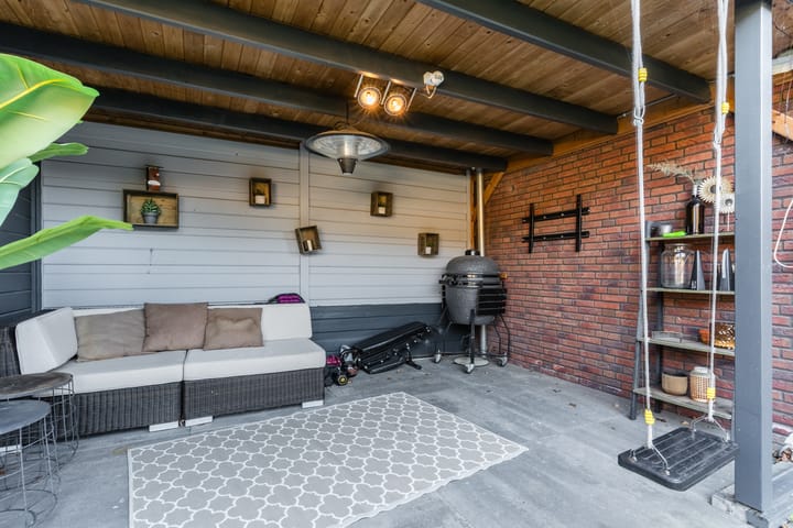 Photo 60 of de Poten 11