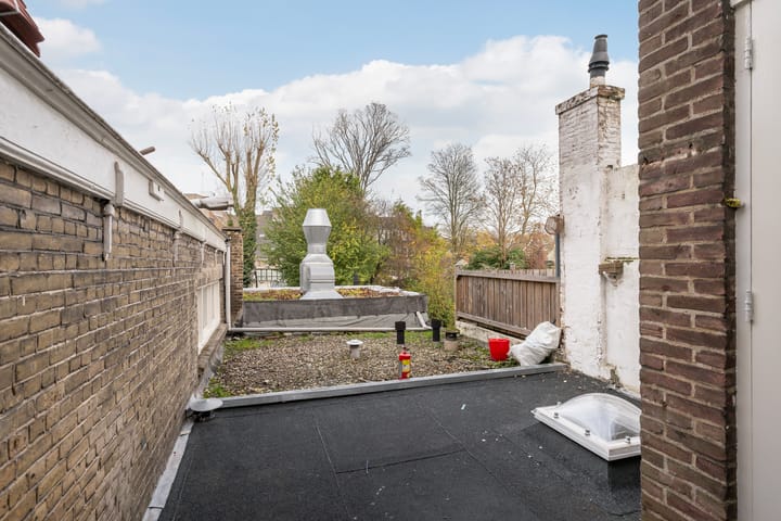 Photo 22 of Schiedamseweg 21