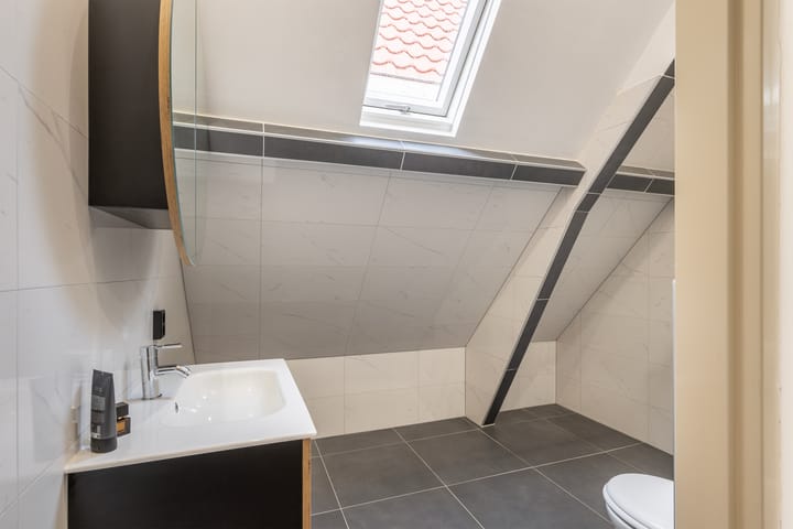 Photo 33 of Schiedamseweg 21