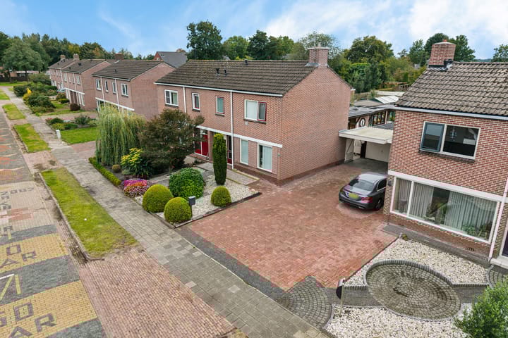 Photo 1 of Anne de Vriesstraat 21