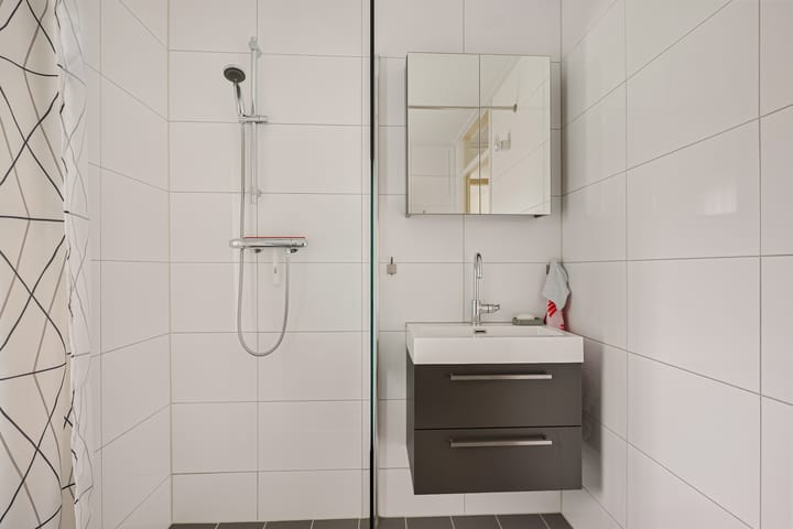 Photo 25 of Anne de Vriesstraat 21