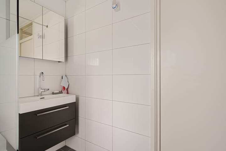 Photo 26 of Anne de Vriesstraat 21