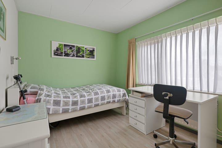 Photo 32 of Anne de Vriesstraat 21