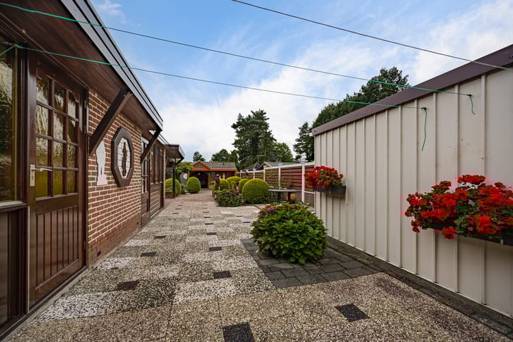 Photo 36 of Anne de Vriesstraat 21