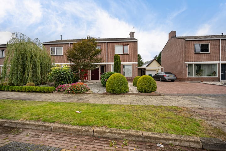 Photo 45 of Anne de Vriesstraat 21