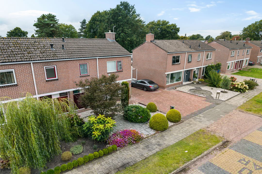 Foto 47 van Anne de Vriesstraat 21