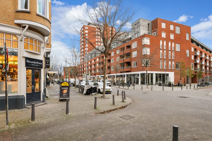 Photo 26 of Oostmaasstraat 11