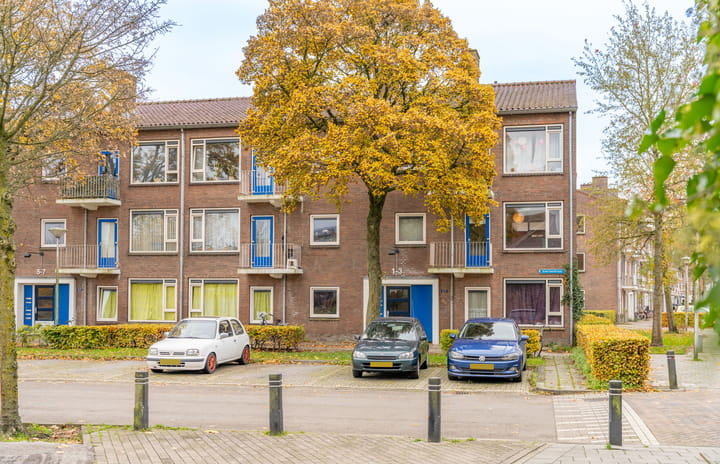 Photo 1 of Evertsenstraat 3-C