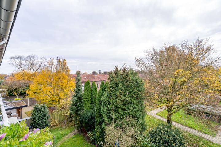 Photo 21 of Evertsenstraat 3-C