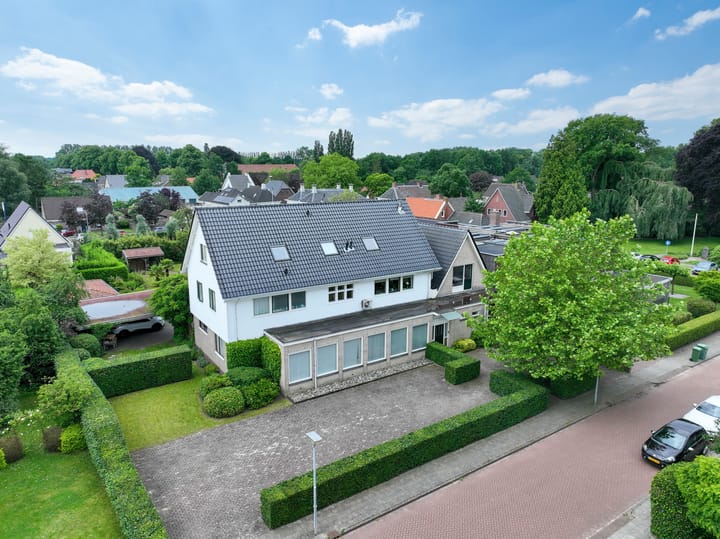 Photo 6 of Oosterstraat 4