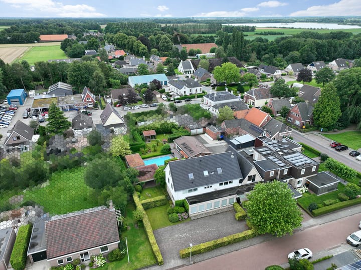 Photo 10 of Oosterstraat 4