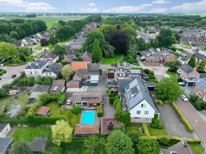 Photo 16 of Oosterstraat 4